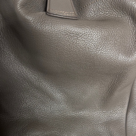 Dooney and Bourke Florentine Leather Large Hobo Tote MSRP 329 - Picture 16 of 16